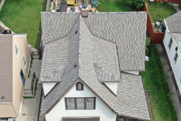 Roof installation in Minneapolis